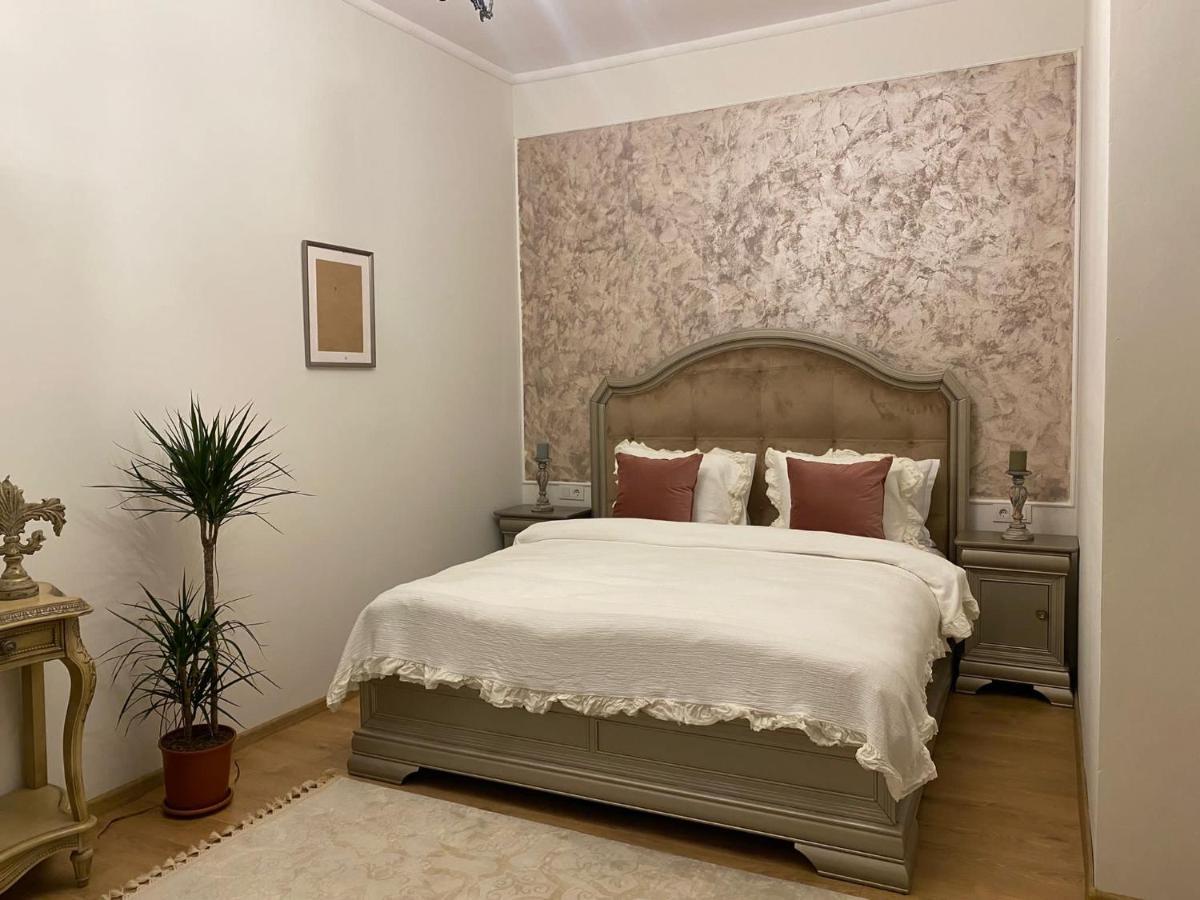 C-Entral Boutique Apartman Bukarest Kültér fotó
